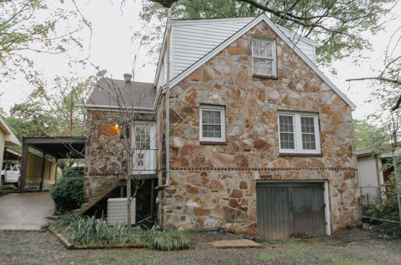 The Woodlawn Tudor Hot Springs Exterior foto